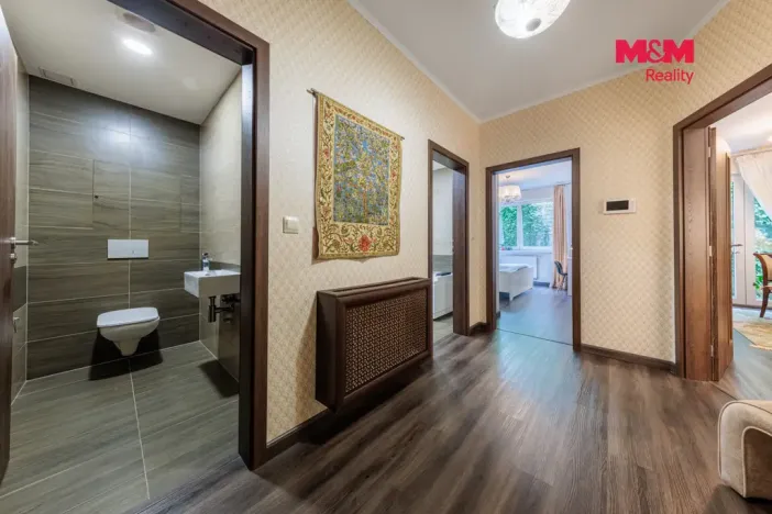 Prodej bytu 3+kk, Karlovy Vary - Drahovice, Mattoniho nábřeží, 66 m2