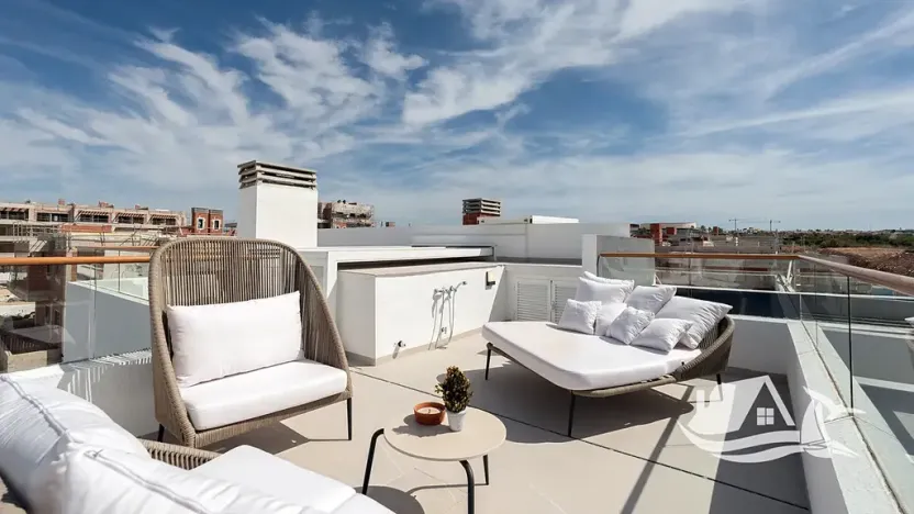 Prodej bytu 4+kk, Torrevieja, Španělsko, 176 m2
