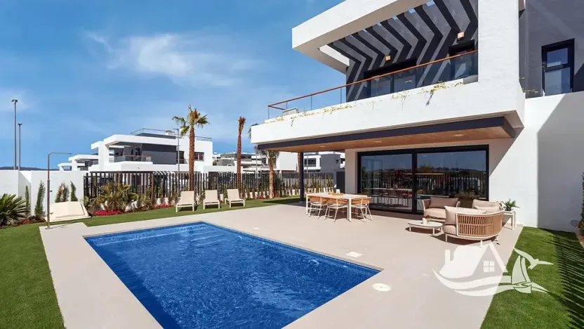 Prodej rodinného domu, Torrevieja, Španělsko, 99 m2