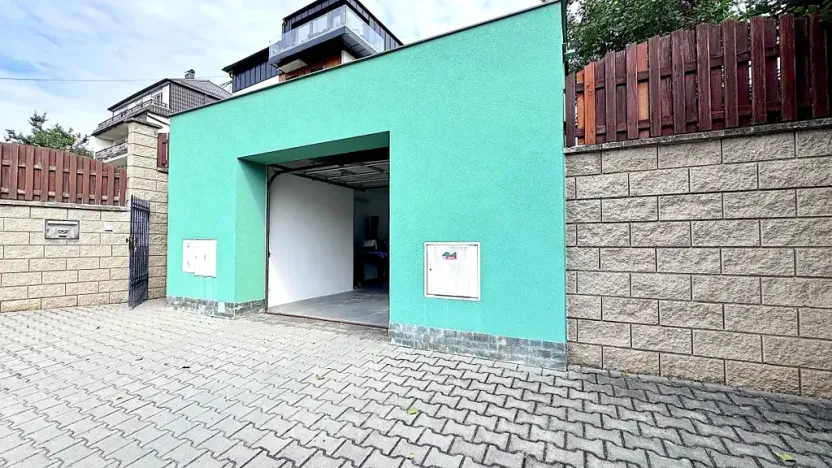 Pronájem garáže, Brno, Nálepkova, 25 m2
