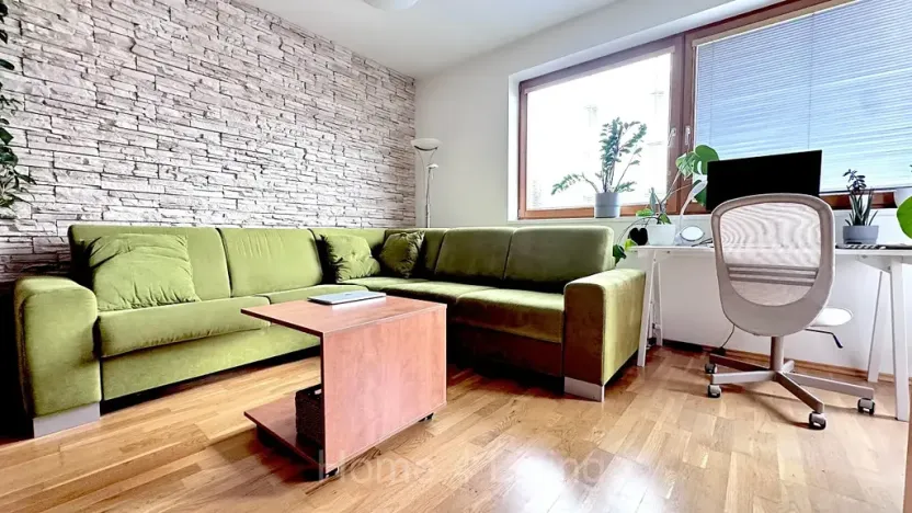 Pronájem bytu 2+kk, Brno, Sochorova, 60 m2