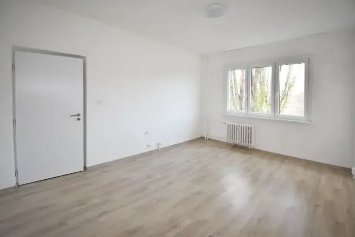 Pronájem bytu 2+1, Chomutov, Blatenská, 54 m2