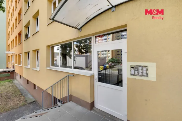 Prodej bytu 1+kk, Kladno - Kročehlavy, Litevská, 27 m2