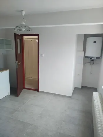 Pronájem bytu 2+kk, Pardubice, Sladkovského, 52 m2