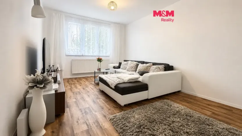 Prodej bytu 2+1, Holoubkov, 65 m2
