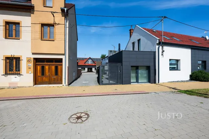 Pronájem bytu 2+kk, Staré Město, Hradišťská, 37 m2