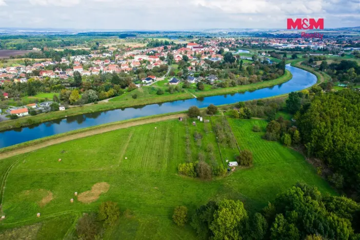 Prodej zahrady, Veselí nad Moravou - Milokošť, 1232 m2