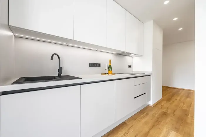 Prodej bytu 4+kk, Praha - Troja, Hnězdenská, 88 m2