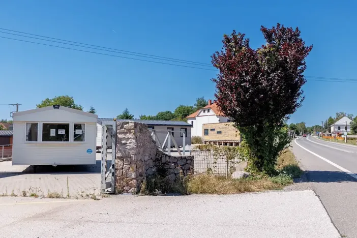 Prodej komerčního pozemku, Sadová, 35078 m2