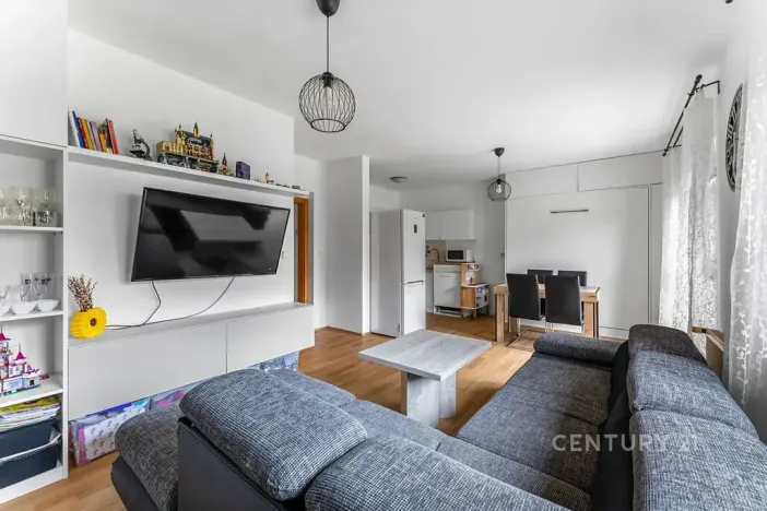 Prodej bytu 2+kk, Praha - Újezd nad Lesy, Velebného, 56 m2