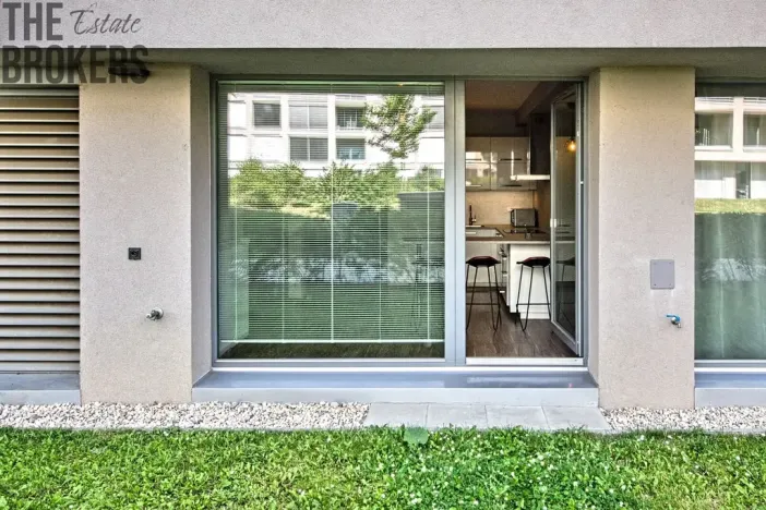 Pronájem bytu 1+kk, Praha - Karlín, U Mlýnského kanálu, 37 m2