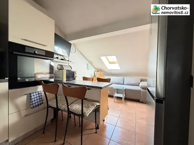 Prodej bytu 4+kk, Novalja, Chorvatsko, 40 m2