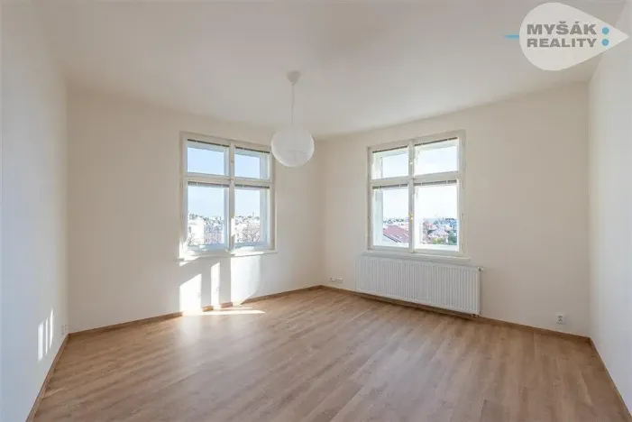 Pronájem bytu 2+kk, Praha - Břevnov, Zúžená, 30 m2