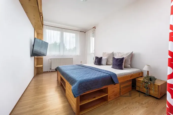 Pronájem bytu 3+kk, Praha - Černý Most, náměstí Plukovníka Vlčka, 86 m2