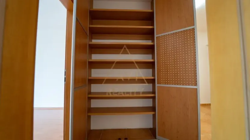 Prodej bytu 2+kk, Praha - Čakovice, Rýnská, 60 m2