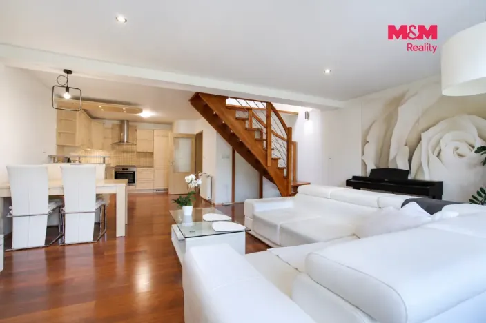 Prodej bytu 4+kk, Horní Lideč, 99 m2