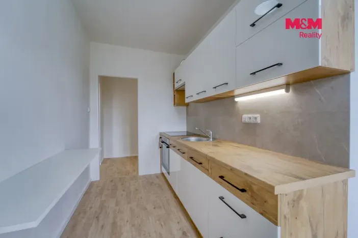 Pronájem bytu 2+1, Plzeň - Lobzy, Rokycanská, 57 m2
