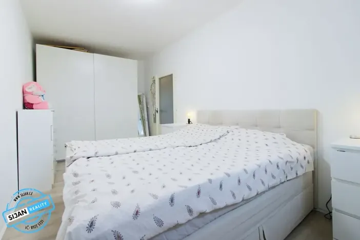 Prodej bytu 3+1, Krnov, nám. Hrdinů, 76 m2