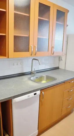 Pronájem bytu 3+1, Praha - Chodov, Jarníkova, 84 m2