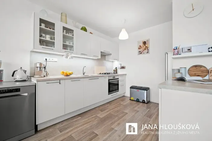 Prodej bytu 3+kk, Praha - Modřany, Kutilova, 68 m2