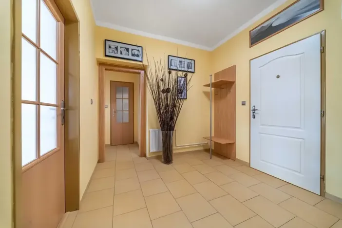 Prodej bytu 2+1, Klatovy, Hálkova, 56 m2