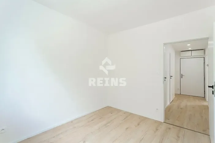 Prodej bytu 4+kk, Praha - Smíchov, U dvou srpů, 64 m2