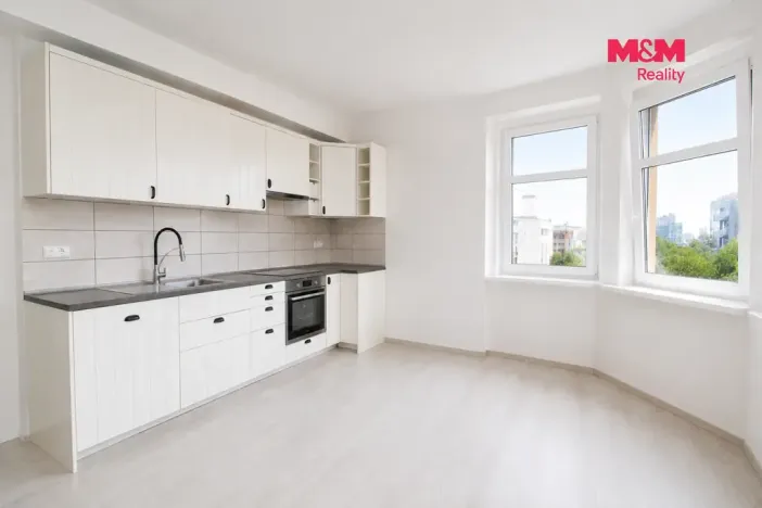 Prodej bytu 2+kk, Praha - Michle, Hanusova, 42 m2