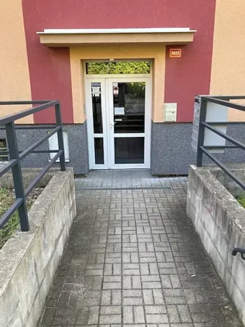 Pronájem bytu 4+kk, Chomutov, Dostojevského, 155 m2