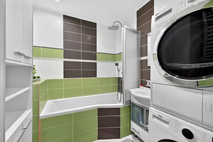 Prodej bytu 3+1, Trhové Sviny, Budovatelská, 73 m2