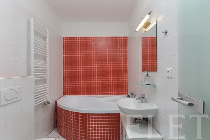 Pronájem bytu 1+kk, Praha - Horní Měcholupy, Boloňská, 36 m2