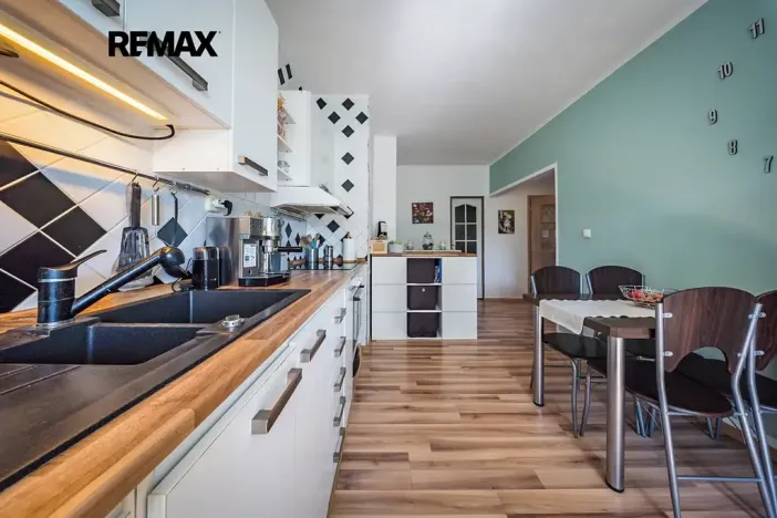 Prodej bytu 4+1, Hodonín, Jižní, 81 m2