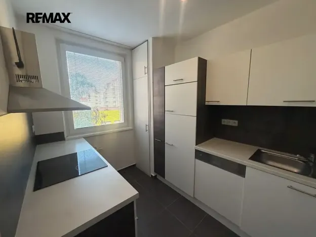 Pronájem bytu 2+1, Hodonín, Očovská, 45 m2