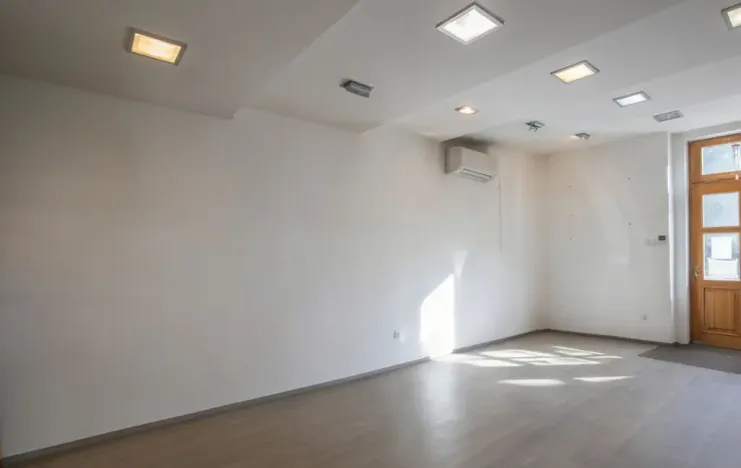 Pronájem obchodního prostoru, Říčany, 17. listopadu, 61 m2