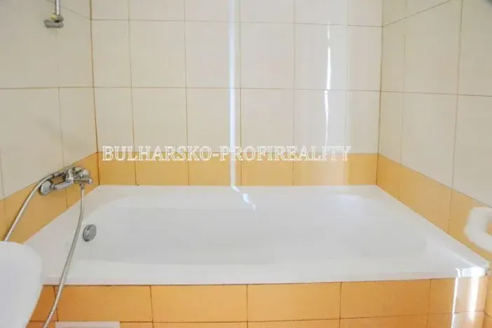 Prodej bytu 3+kk, Acheloj, Bulharsko, 100 m2