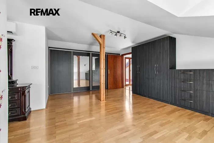 Prodej rodinného domu, Zruč-Senec, Na Slovanech, 570 m2