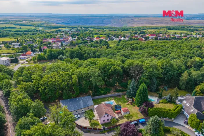 Prodej rodinného domu, Černovice, 140 m2