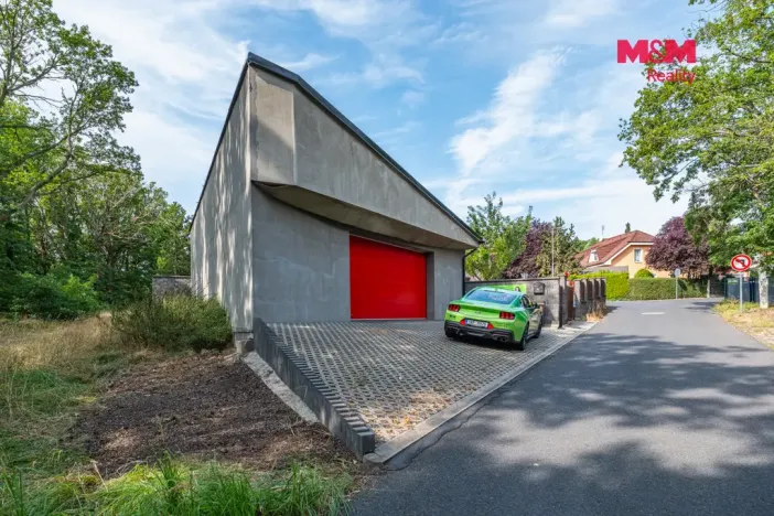 Prodej rodinného domu, Černovice, 140 m2