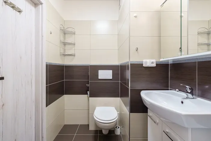 Prodej bytu 1+kk, Praha - Prosek, Veltruská, 33 m2