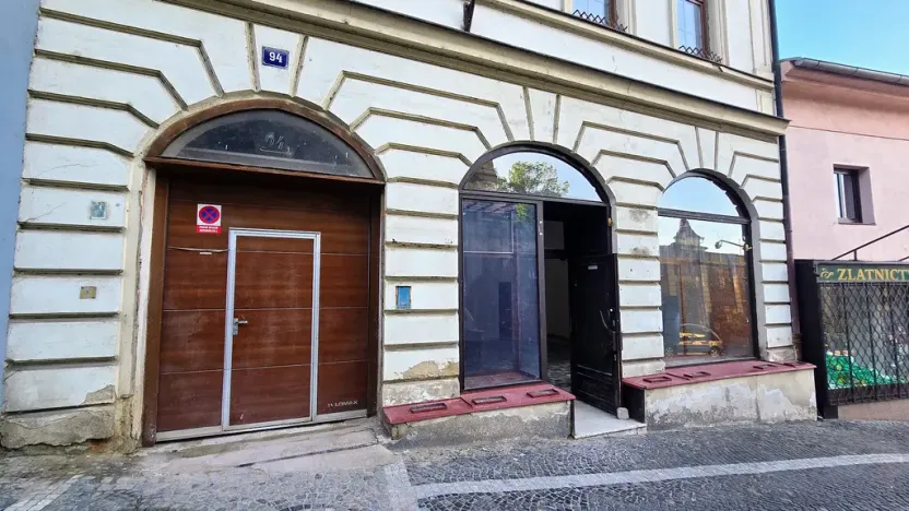 Pronájem obchodního prostoru, Roudnice nad Labem, Arnoštova, 70 m2