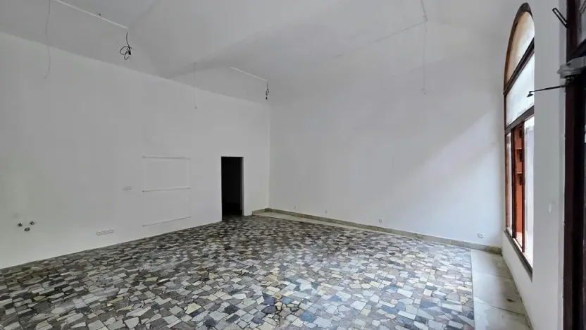 Pronájem obchodního prostoru, Roudnice nad Labem, Arnoštova, 70 m2