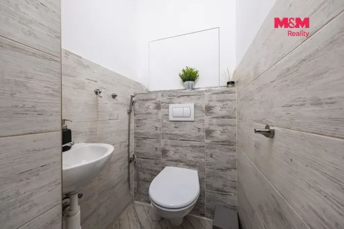 Prodej bytu 3+1, Poděbrady - Poděbrady III, Moučná, 101 m2