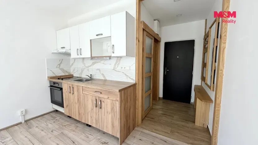 Pronájem bytu 1+1, Louny, Slovenského národního povstání, 38 m2