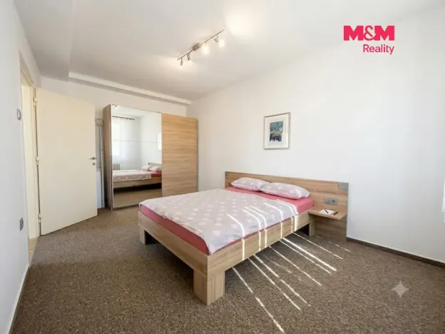 Prodej bytu 2+1, Ostrava - Moravská Ostrava, Veleslavínova, 62 m2
