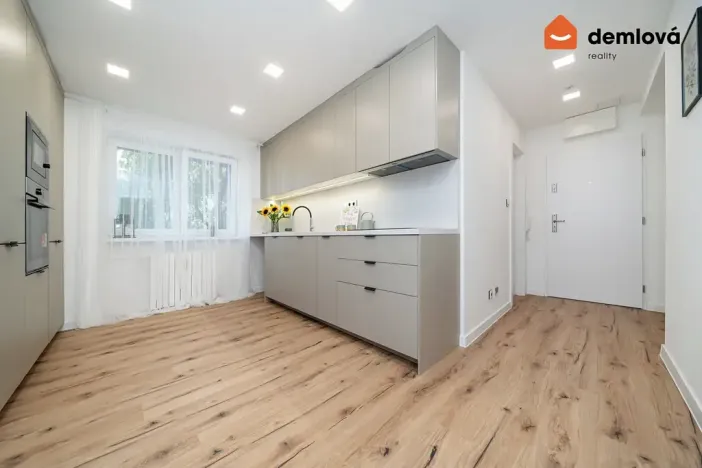Prodej bytu 2+1, Ostrava, Jubilejní, 49 m2
