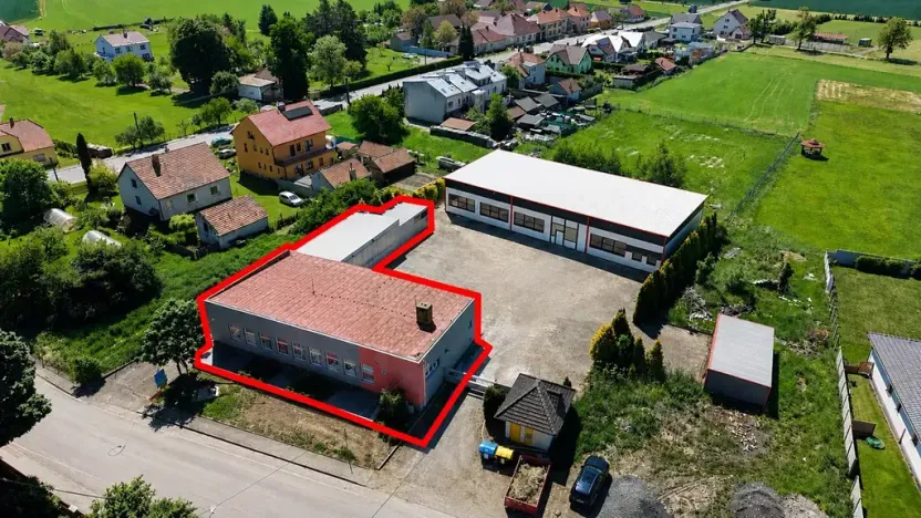 Pronájem skladu, Netín, 525 m2