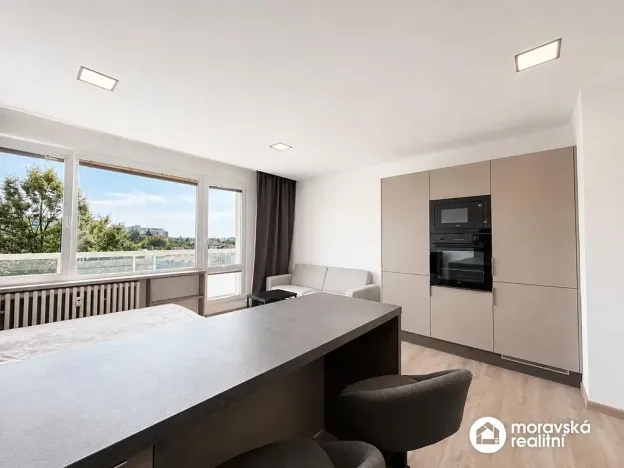 Prodej bytu 1+kk, Brno, Sevastopolská, 31 m2