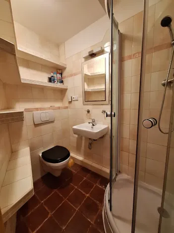 Pronájem bytu 1+kk, Praha - Žižkov, Ondříčkova, 18 m2