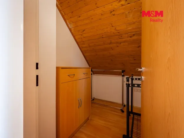 Prodej chaty, Nespeky, Ve Strži, 102 m2