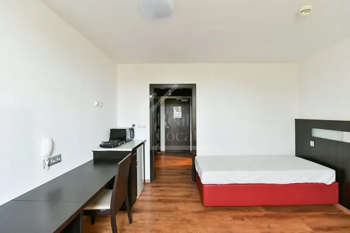 Prodej atypického bytu, Praha - Suchdol, Suchdolské náměstí, 23 m2