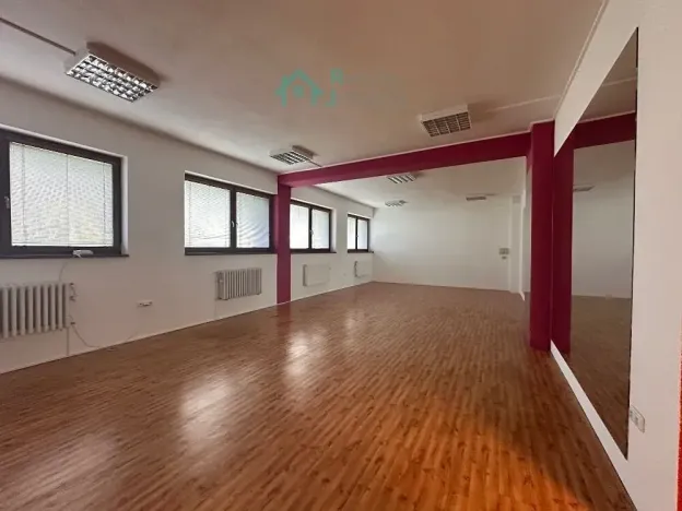 Pronájem komerční nemovitosti, Chrudim, Průmyslová, 89 m2
